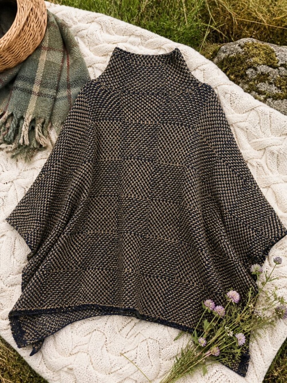Wool Textured Blue and Green Knit Poncho Sweater - Fisherman Out Of Ireland - M